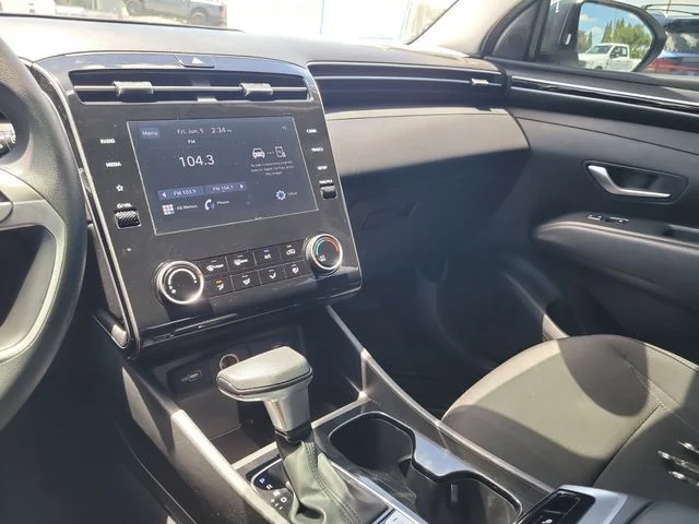Used 2023 White Hyundai SEL image 22