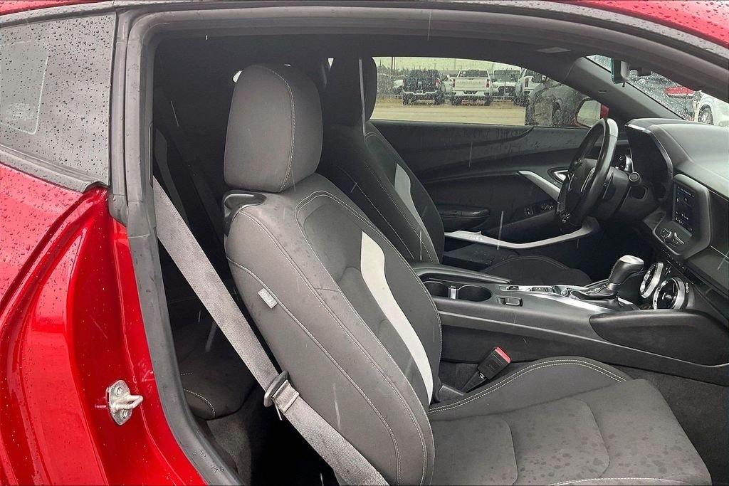 Used 2021 Red Chevrolet 1LT image 28
