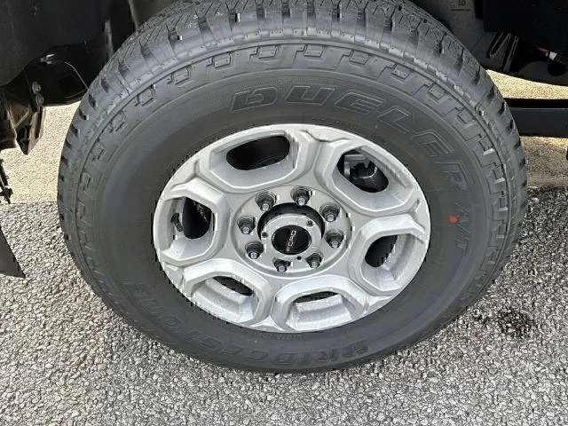 New 2026 Avalanche Ford F-250® XLT image 31