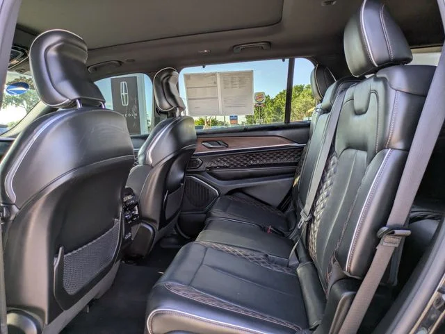 Certified Used 2021 Diamond Black Jeep Summit image 14
