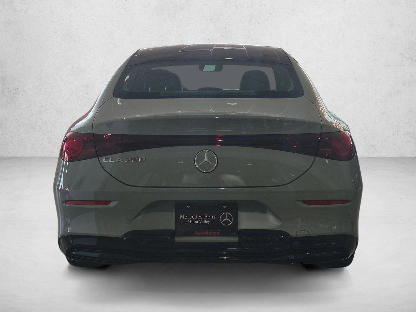New 2027 MANUFAKTUR Alpine Grey Mercedes-Benz CLA220 image 8