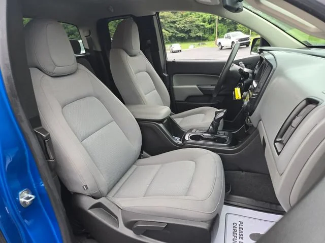 Used 2022 Dynamic Blue Metallic GMC Elevation Standard image 21
