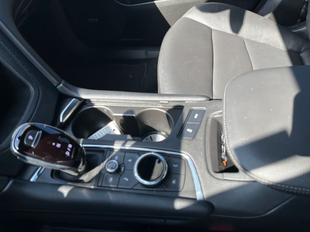 Used 2024 Silver Cadillac Premium Luxury image 22