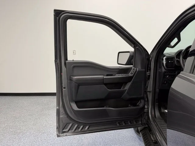 Used 2022 Gray Ford XLT image 13