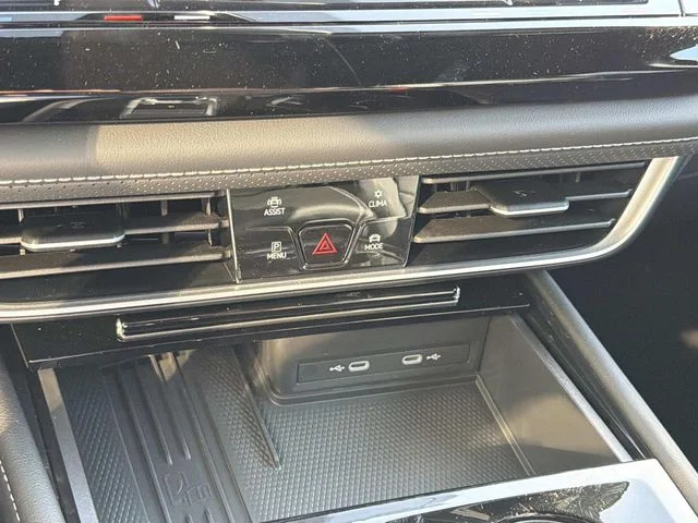 New 2026 Black Volkswagen 2.0T SE w/Technology image 23