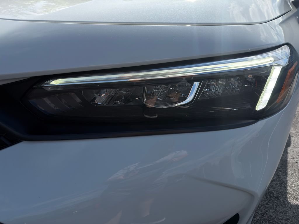 New 2026 Platinum White Pearl Honda LX image 9