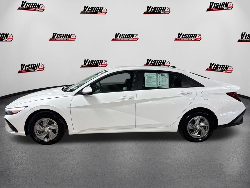Certified Used 2025 White Hyundai SE image 8