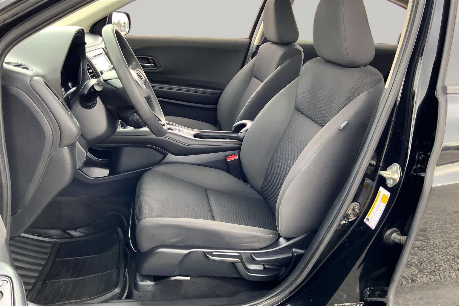 Used 2019 Crystal Black Pearl Honda LX image 8