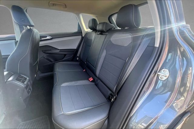Used 2024 Platinum Gray Metallic Volkswagen 1.5T SE image 25