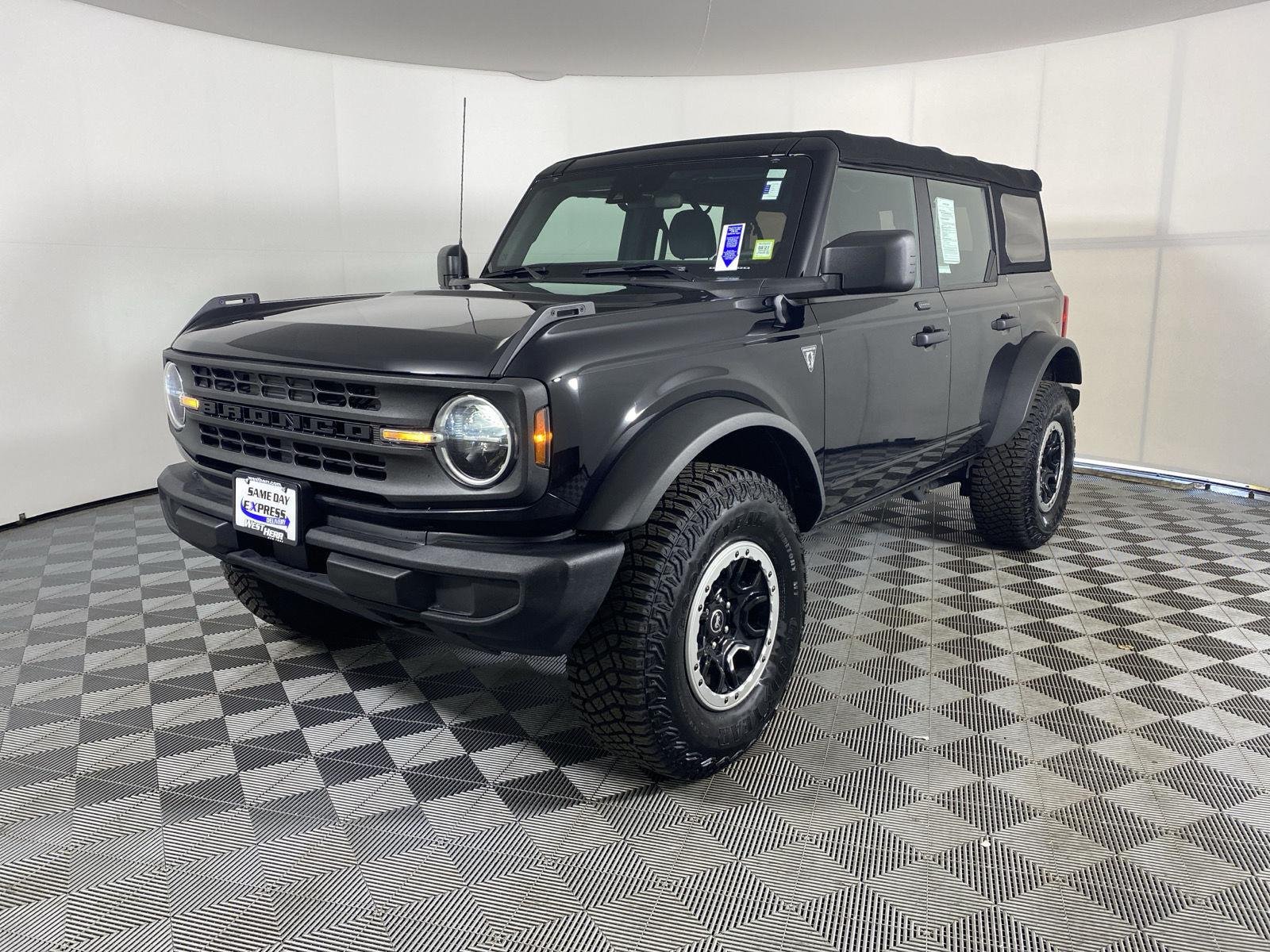 Used 2021 Shadow Black Ford Base Advanced image 8
