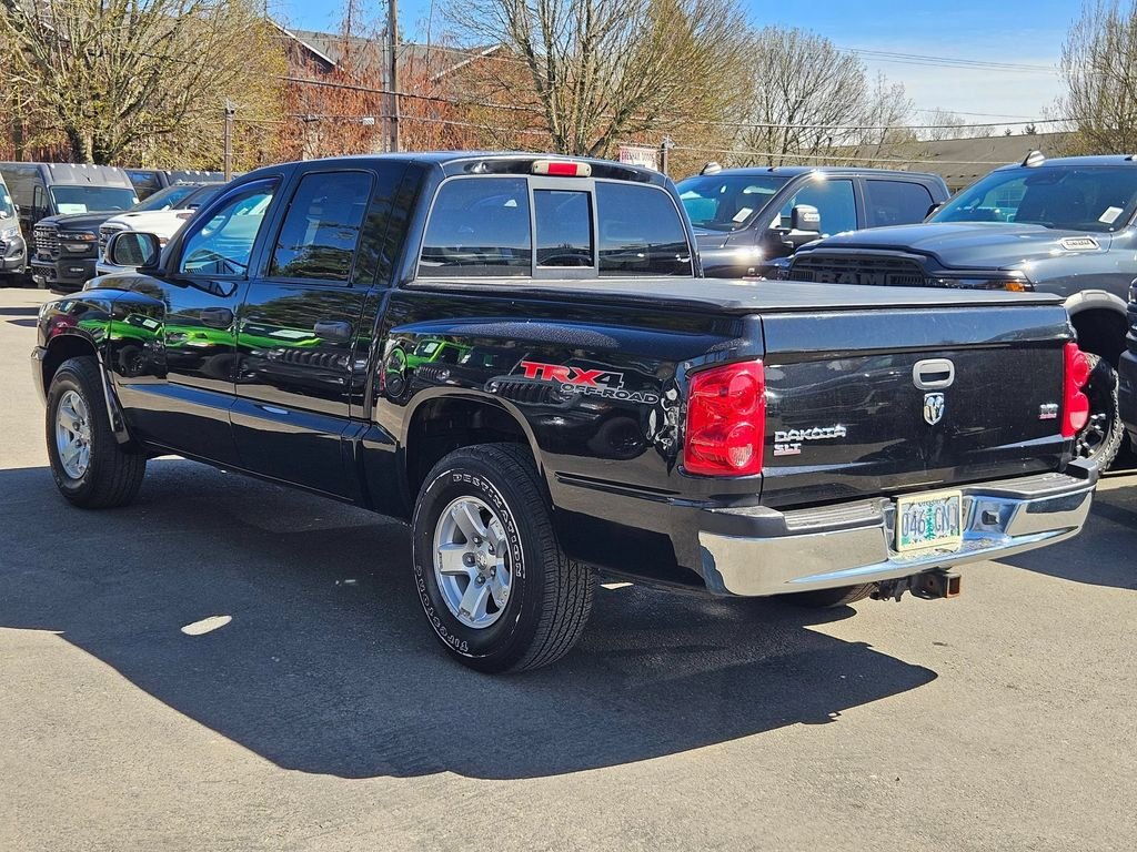 Used 2006 Black Dodge SLT image 5