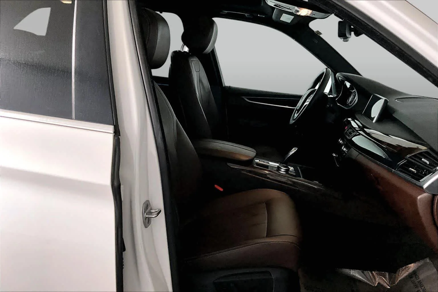 Used 2017 Alpine White BMW xDrive35i image 8