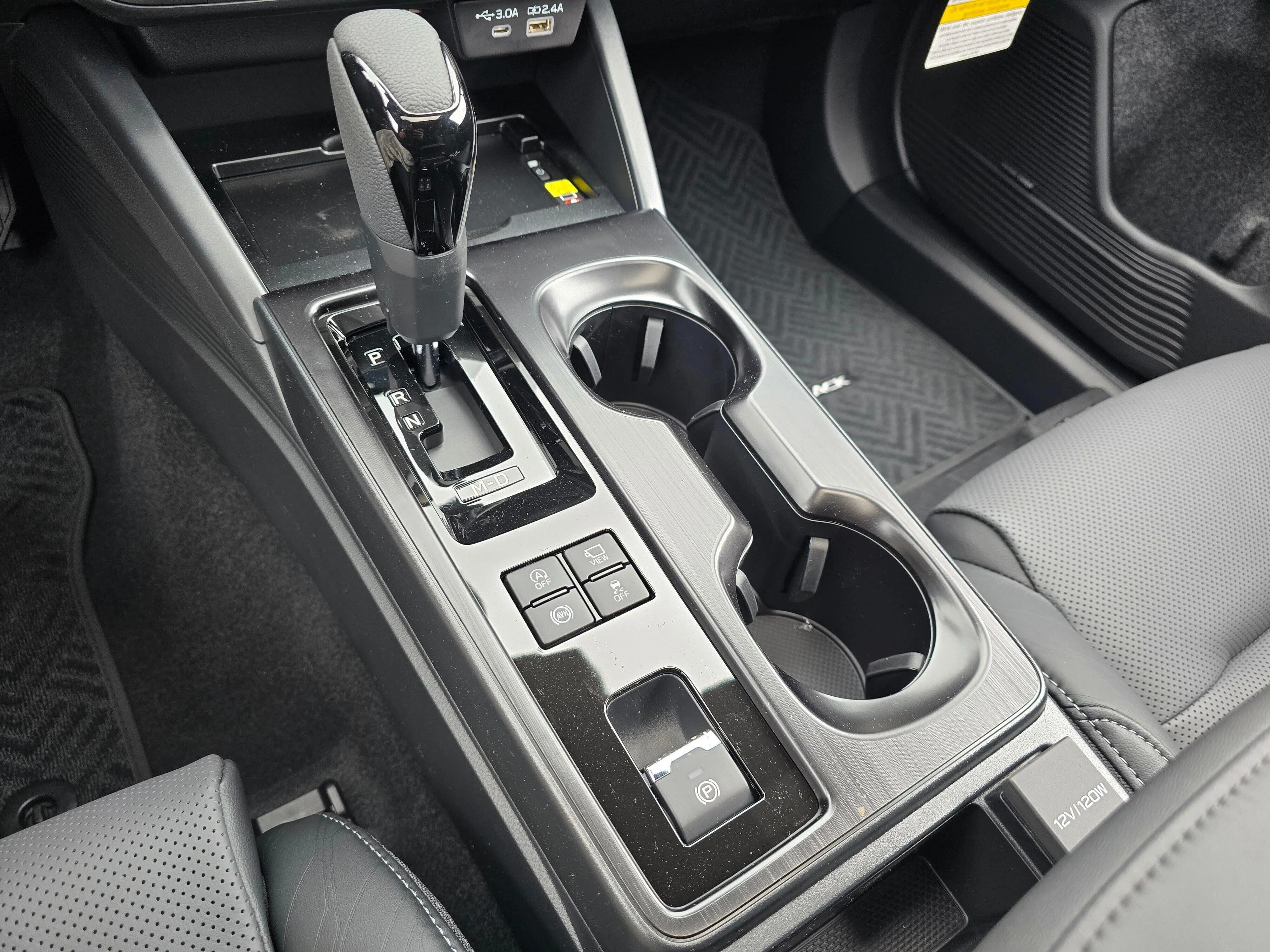 New 2026 ICE SILVER METALLIC Subaru Touring XT image 24
