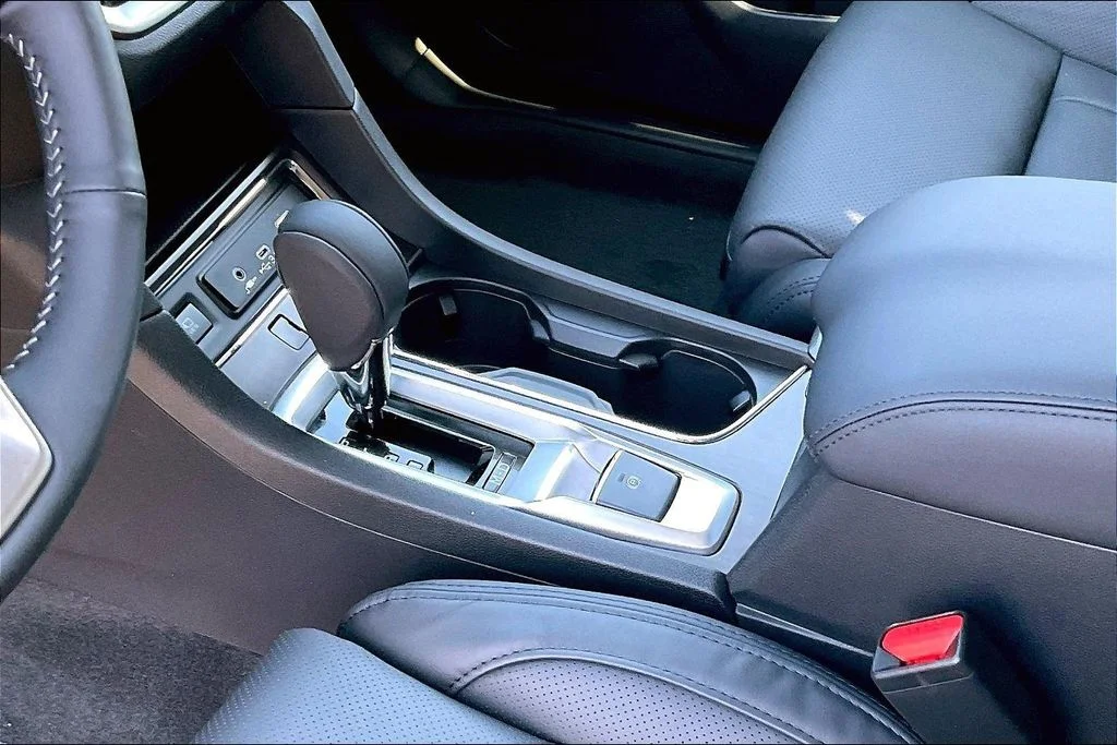 New 2026 CRIMSON RED PEARL Subaru Touring 7-Passenger image 9