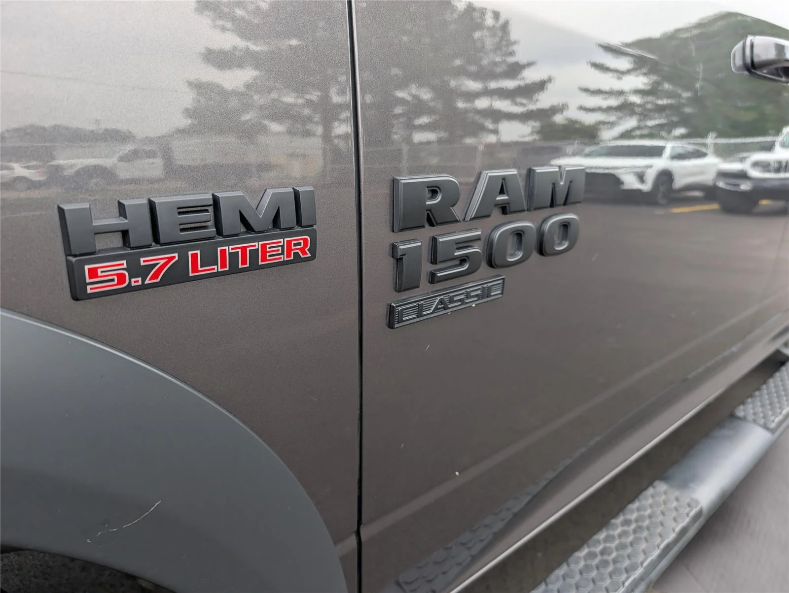 Used 2019 Granite Crystal Metallic Ram Warlock image 31