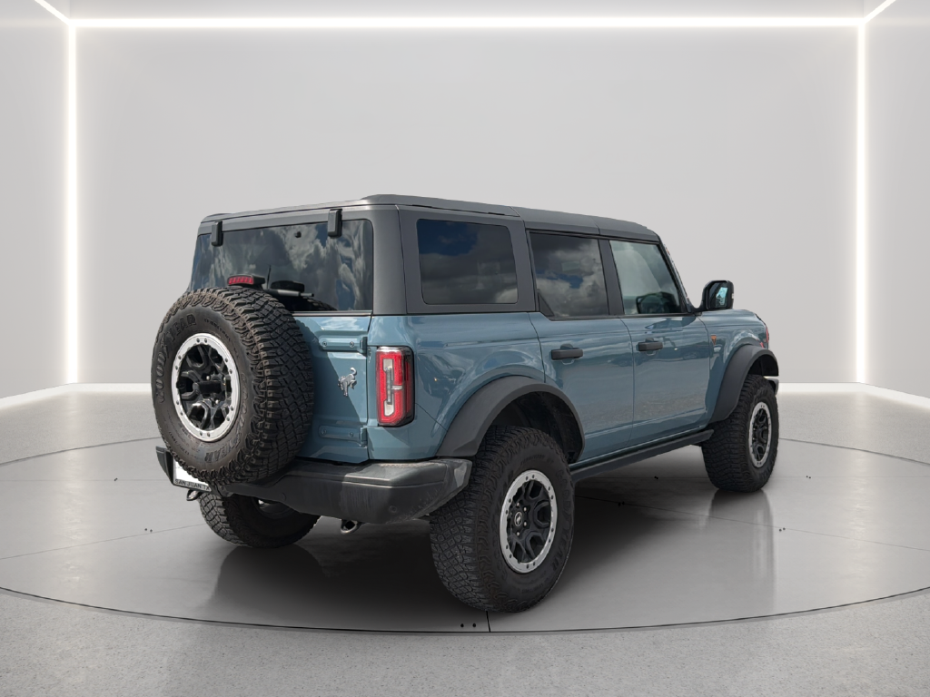 Used 2023 Blue Ford Badlands image 7