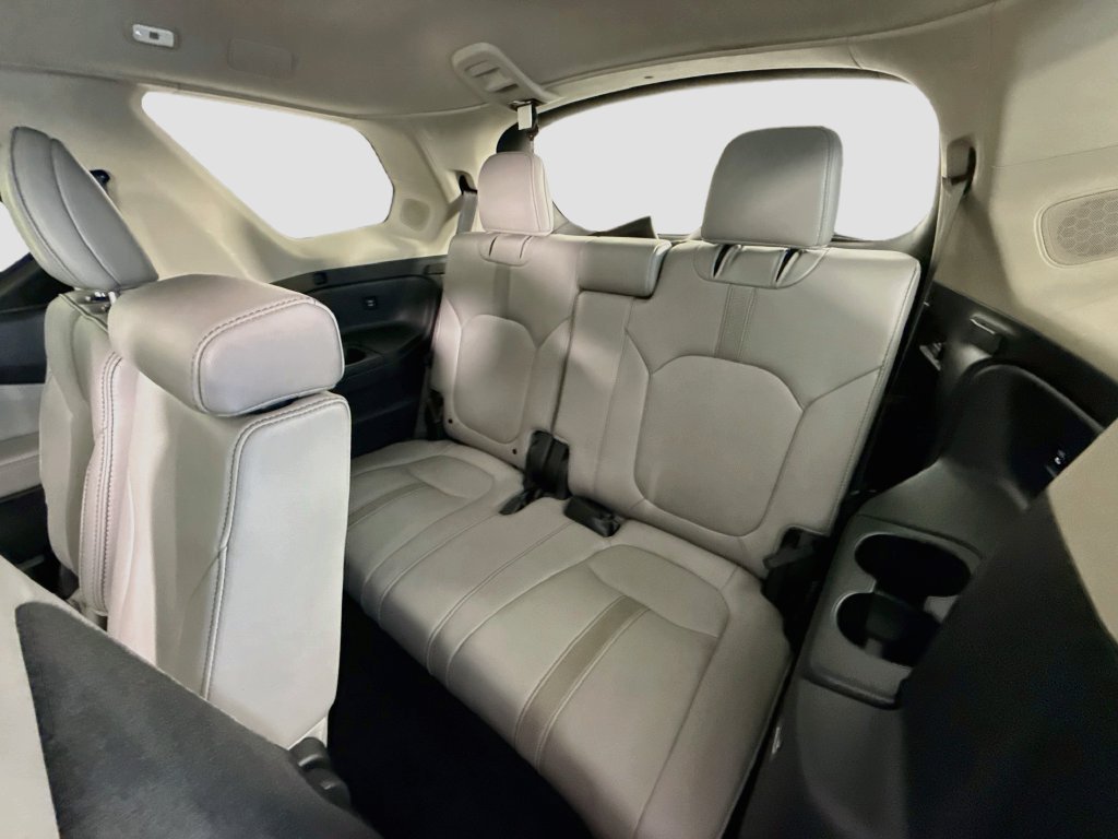 2025 Honda Pilot Touring - Photo 23