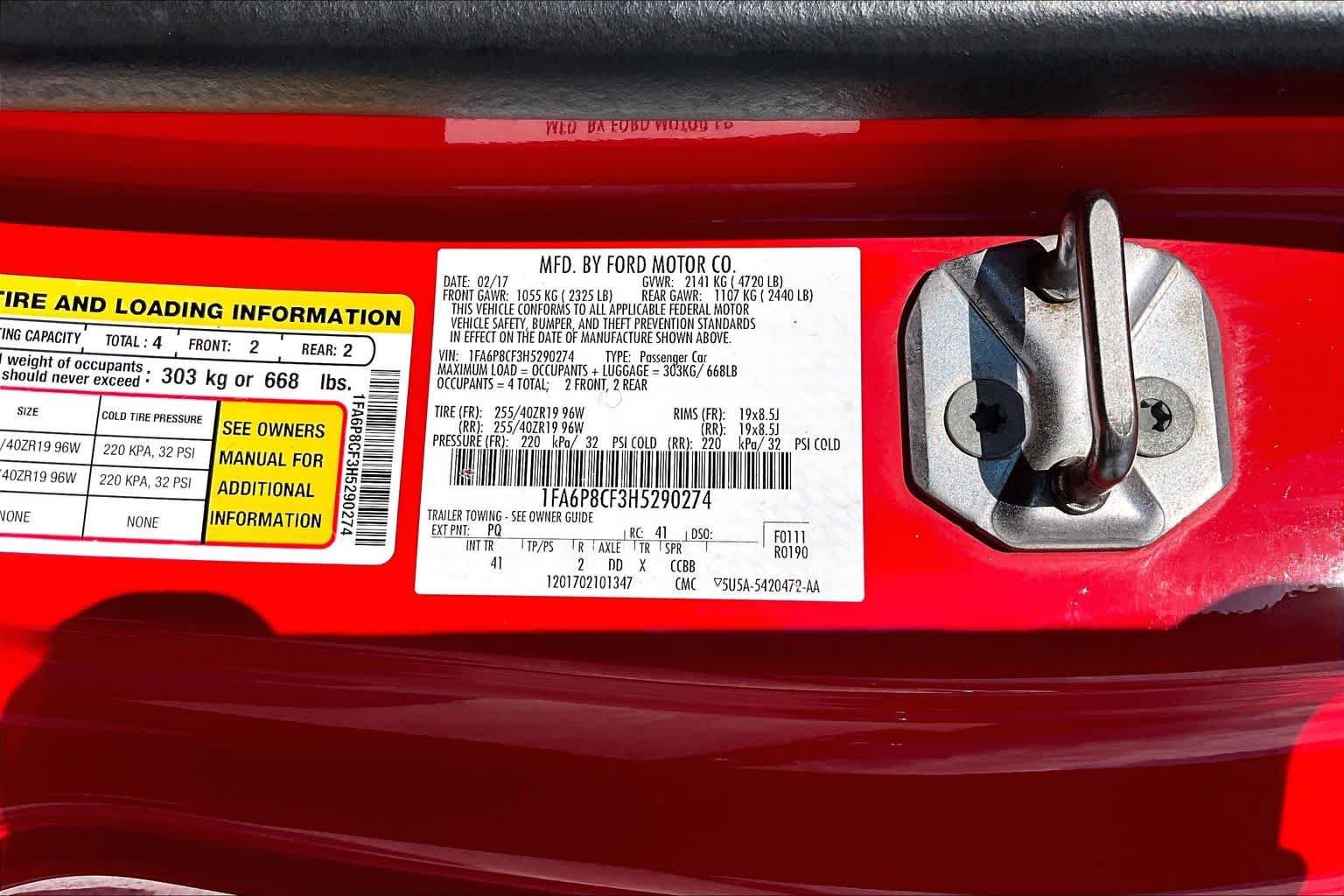 Used 2017 Race Red Ford GT Premium image 31