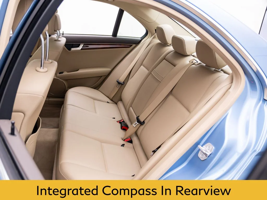 Used 2011 Beige Mercedes-Benz C 300 image 19