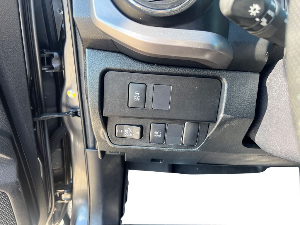 Used 2021 Magnetic Gray Metallic Toyota SR5 image 18