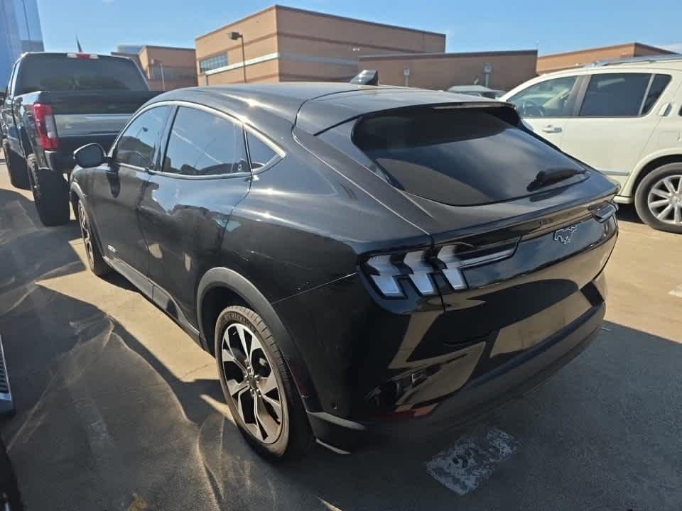 Used 2024 Shadow Black Ford Select image 3