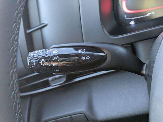 New 2026 White Hyundai SEL Sport Premium image 28