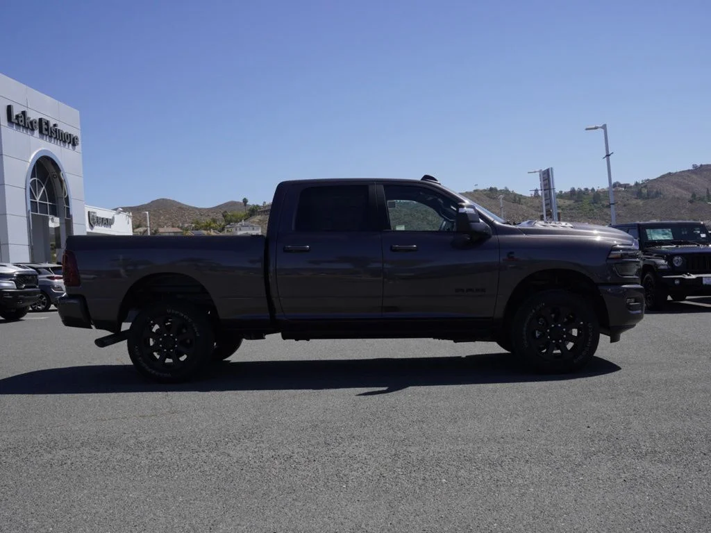 New 2026 Granite Crystal Metallic Clear-Coat Exterior Paint RAM Laramie image 3
