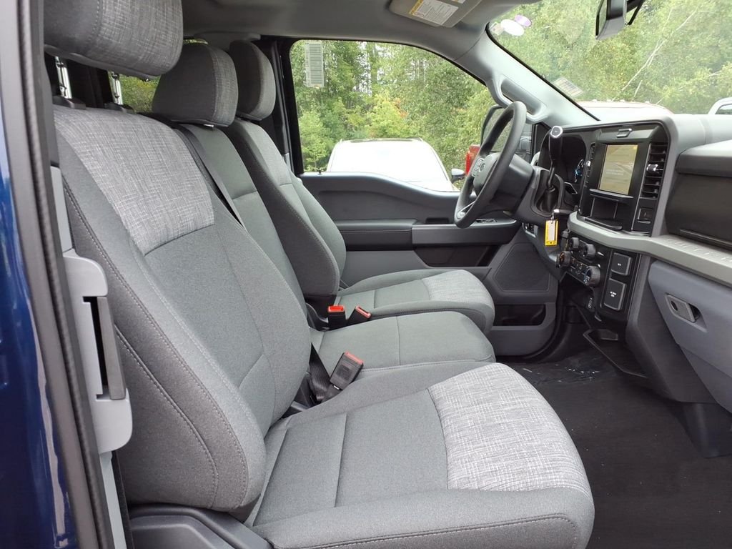 New 2027 Neptune Blue Ford F-350® XLT image 14