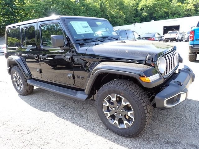 New 2026 Black Clear-Coat Exterior Paint Jeep Sahara image 10