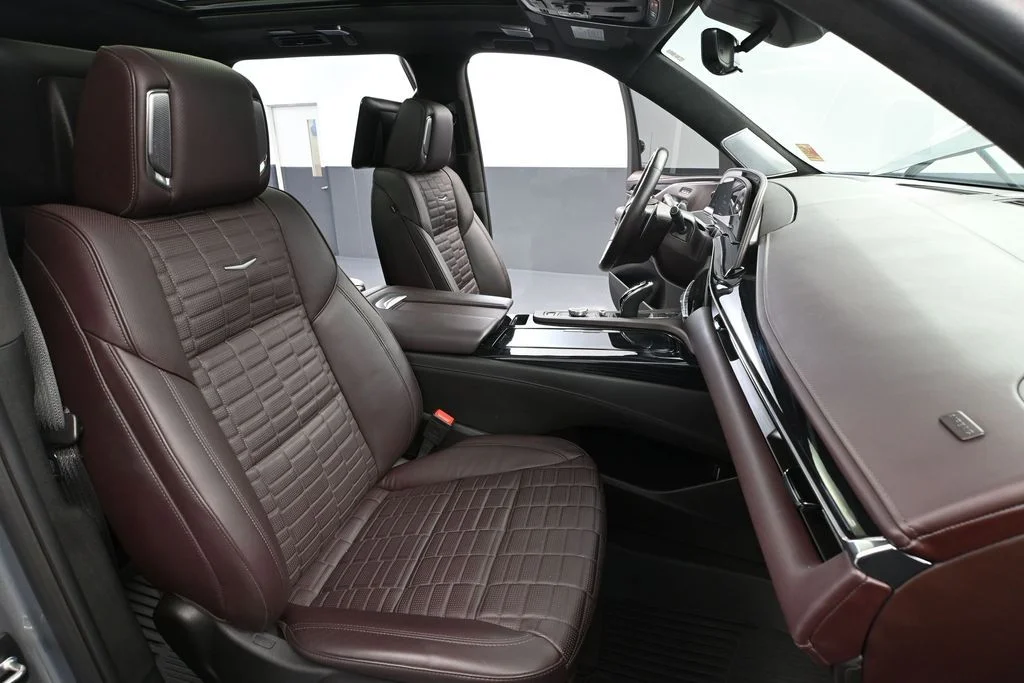 2024 Cadillac Escalade V-Series - Photo 51