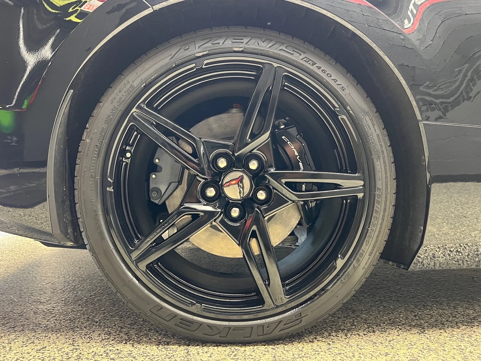 Used 2025 Black (gba) Chevrolet Stingray image 27