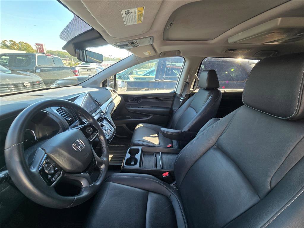 Used 2023  Honda Touring image 4
