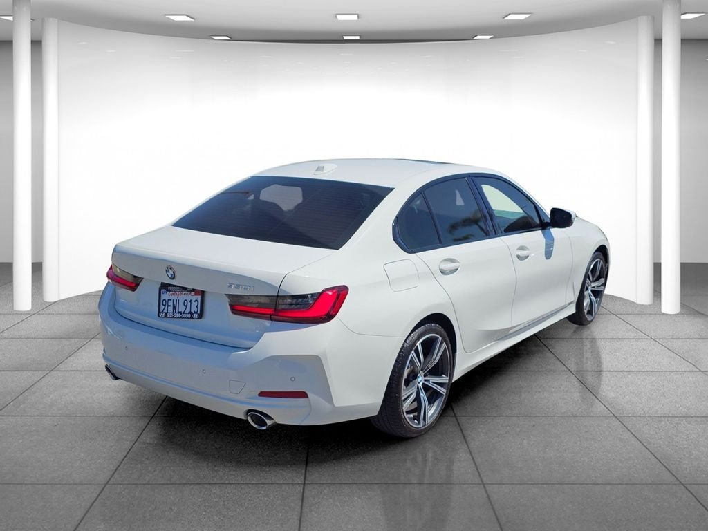 Used 2023 White BMW 330i image 6