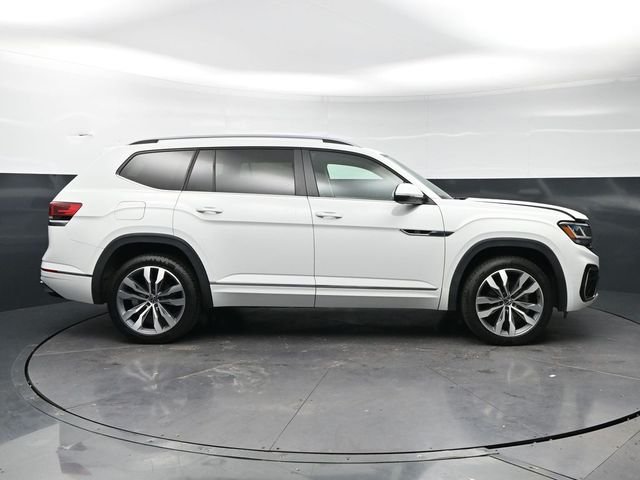 Used 2021 White Volkswagen 3.6L V6 SEL R-Line image 4