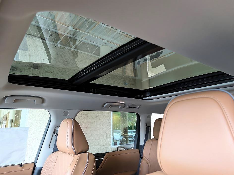 New 2027 Black Obsidian INFINITI LUXE image 20