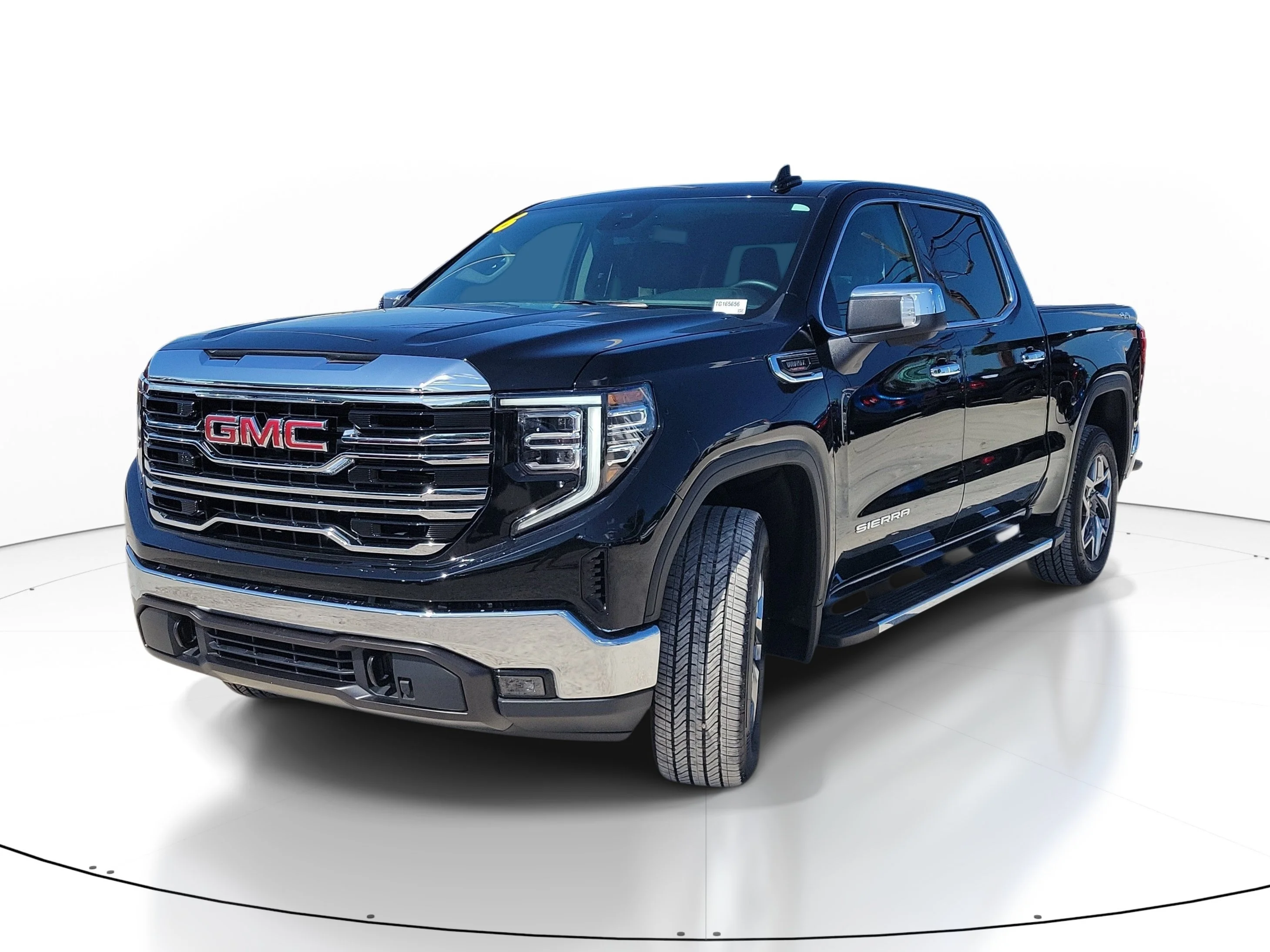 Used 2026 Onyx Black GMC SLT image 3