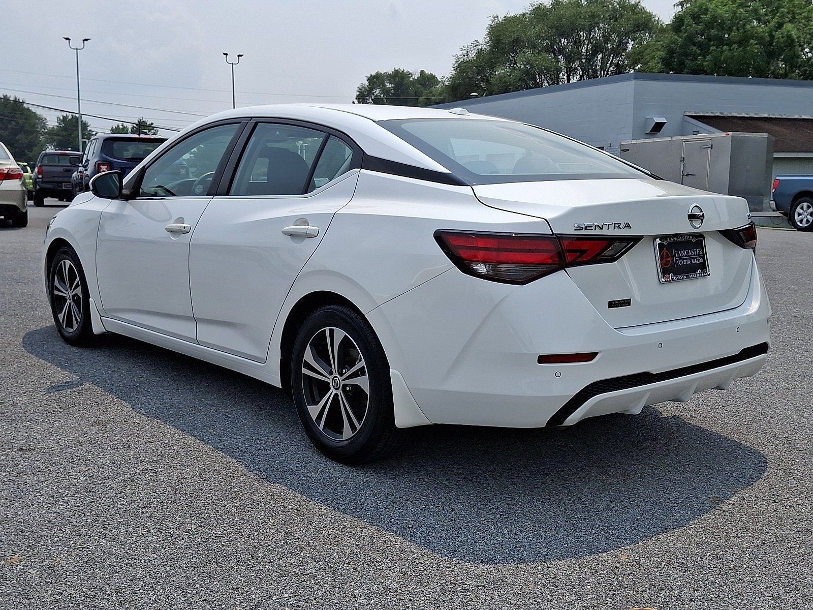 Used 2020 Aspen White Tricoat Nissan SV image 5