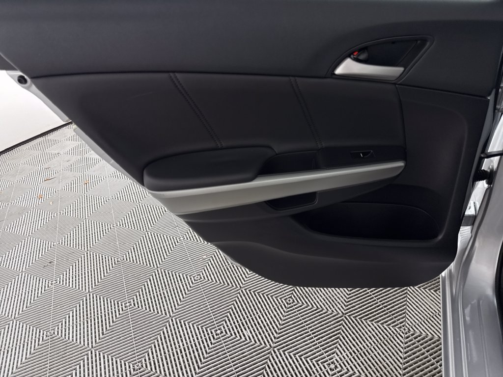 Used 2009 Silver Honda EX-L image 11