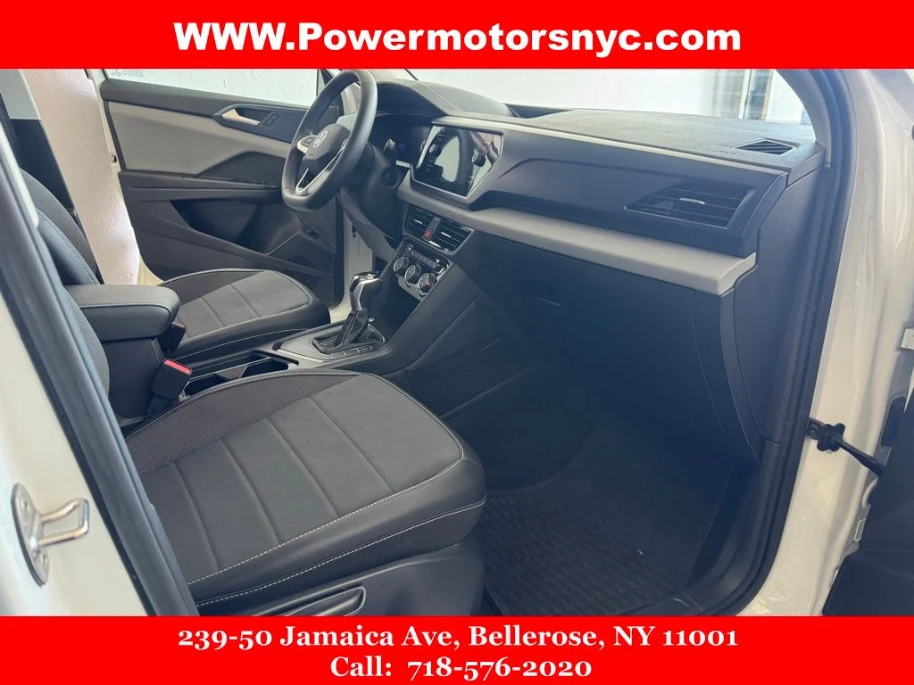 Used 2023 White Volkswagen 1.5T SE image 21