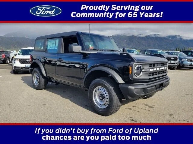 2025 Ford Bronco Base 4x4's photo