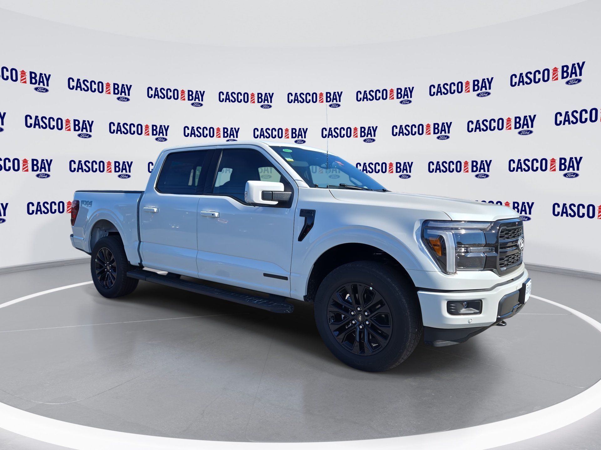 New 2026 Star White Metallic Tri-Coat Ford Lariat® image 1