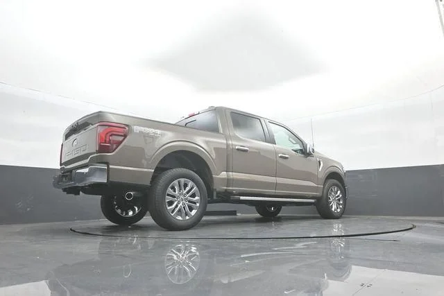 New 2026 Marsh Gray Ford Lariat® image 41