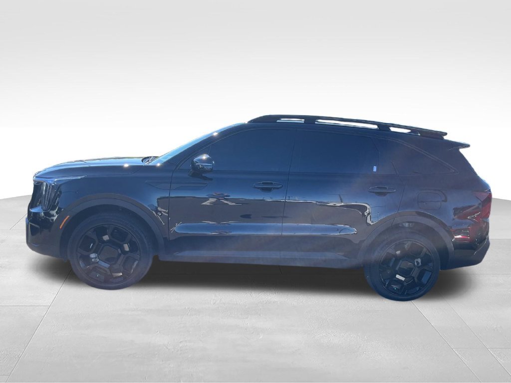 Used 2025 Black Kia X-Line SX Prestige image 2