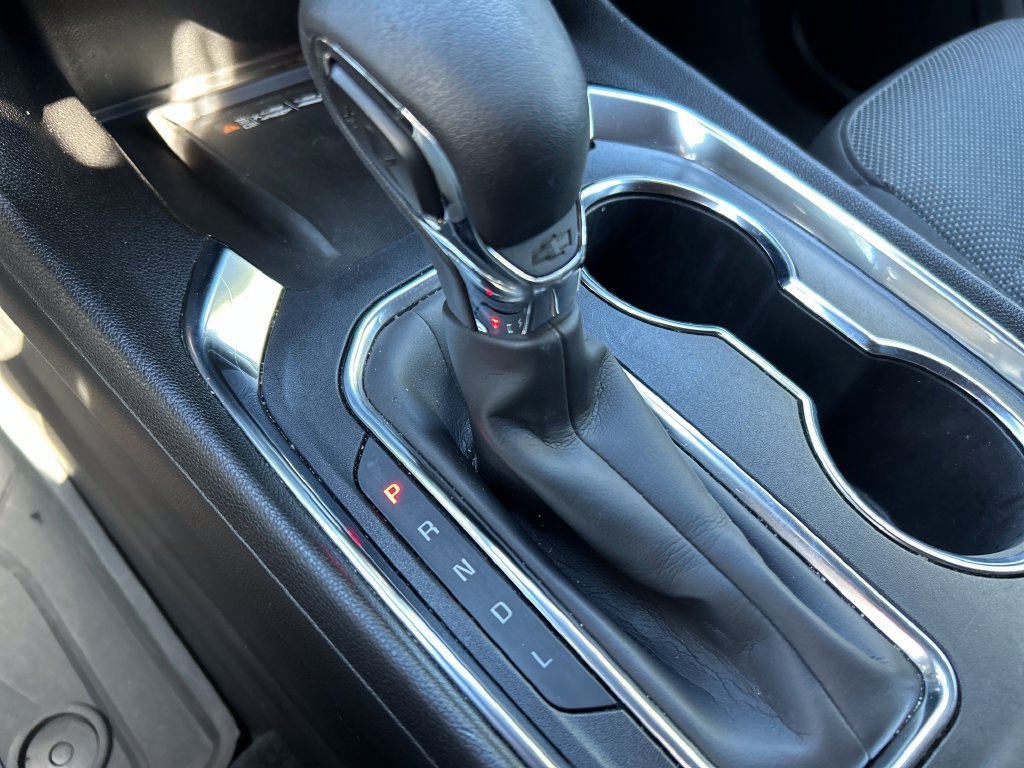 Used 2023 STERLING GRAY METALLIC Chevrolet LT Cloth image 30