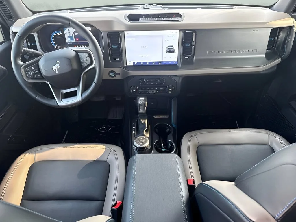 Used 2024 Blue Ford Wildtrak image 16