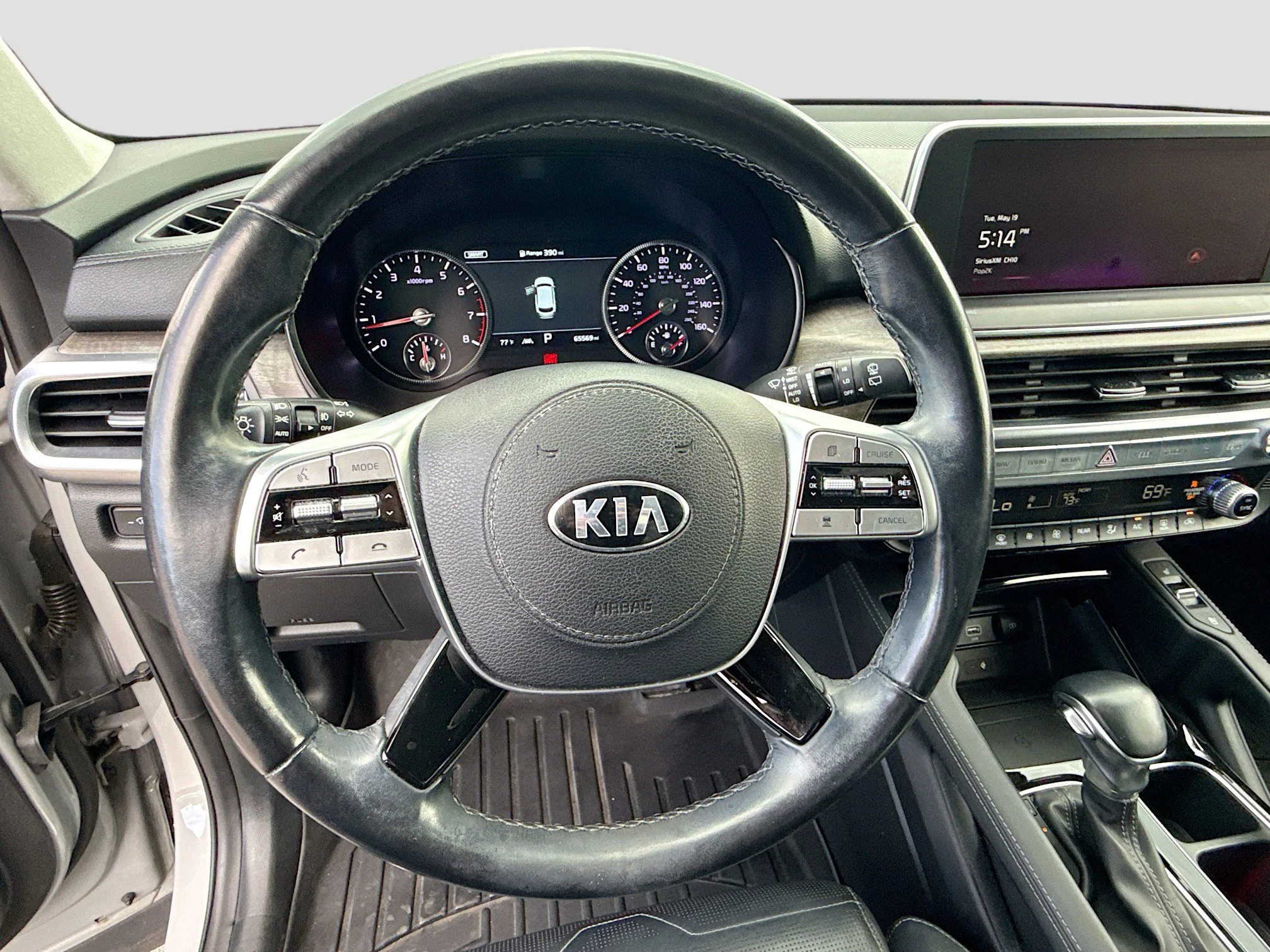 Used 2021 Wolf Gray Kia SX image 39