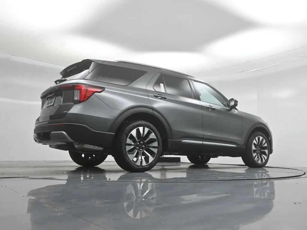 New 2026 Carbonized Gray Metallic Ford Platinum image 49