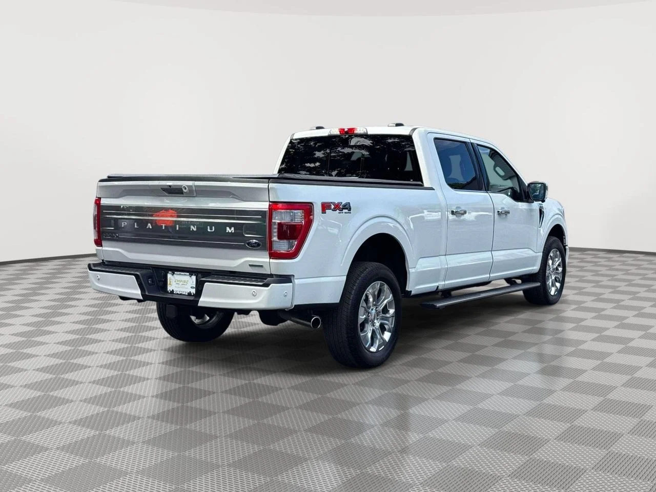 Used 2023 Star White Metallic Tri-Coat Ford Platinum image 7