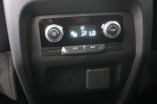 2026 GMC Acadia Elevation - Photo 24