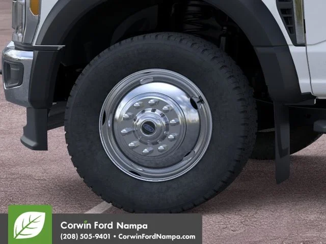 New 2026 Oxford White Ford F-550® XL image 19